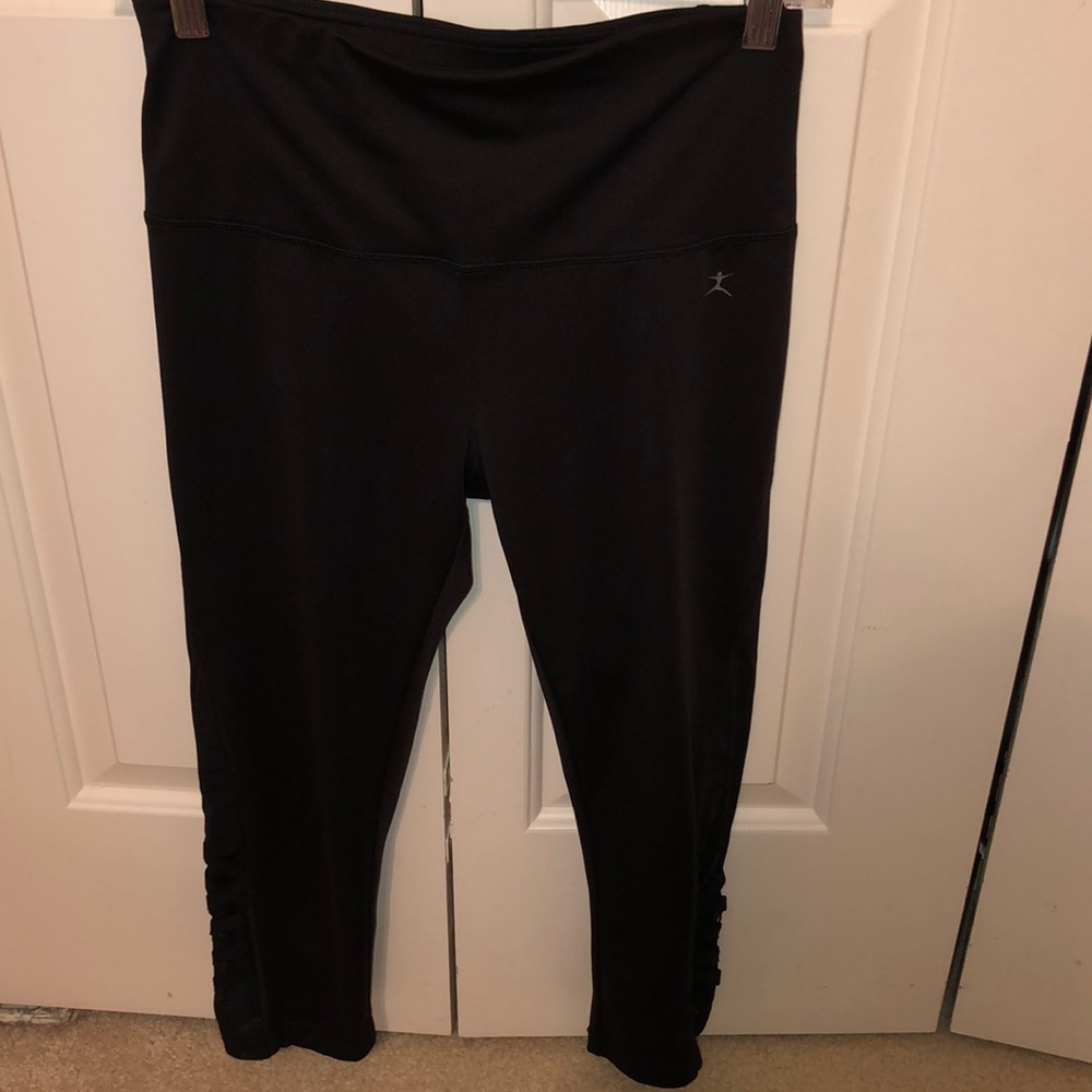 Stylish black leggings